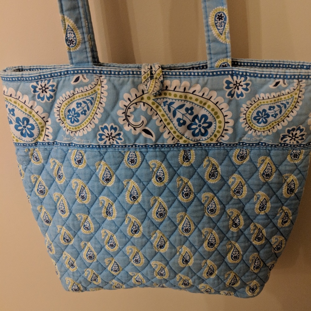 Vera Bradley tote bag